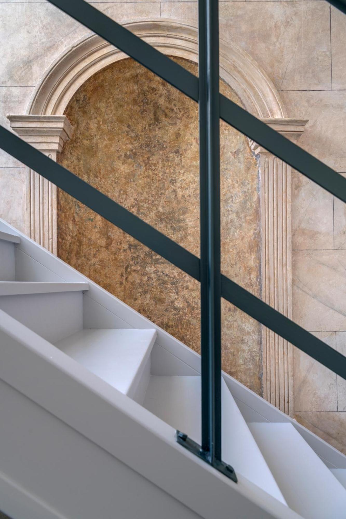 Skylight Hotel Ермополи Екстериор снимка