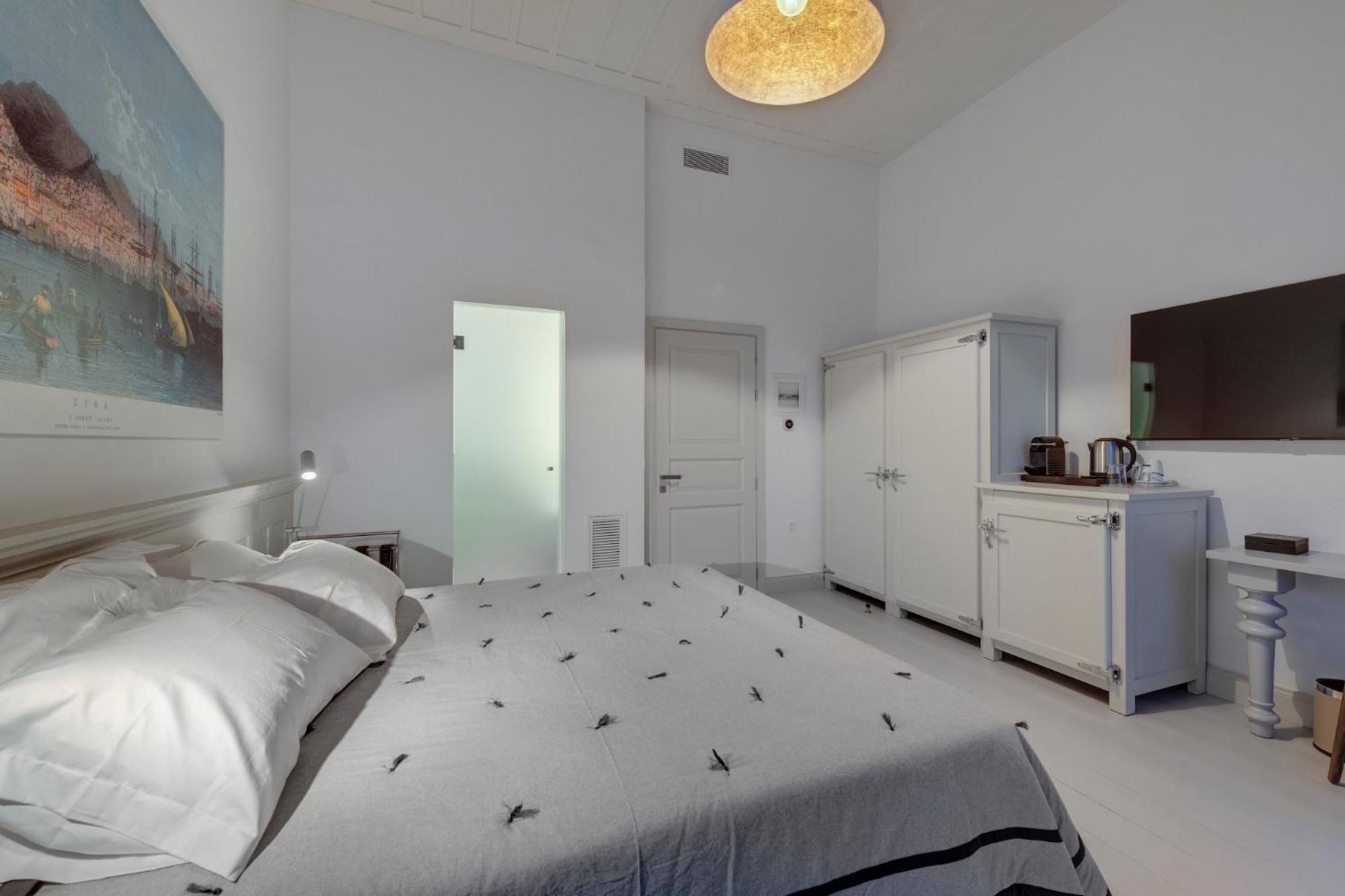 Skylight Hotel Ермополи Екстериор снимка