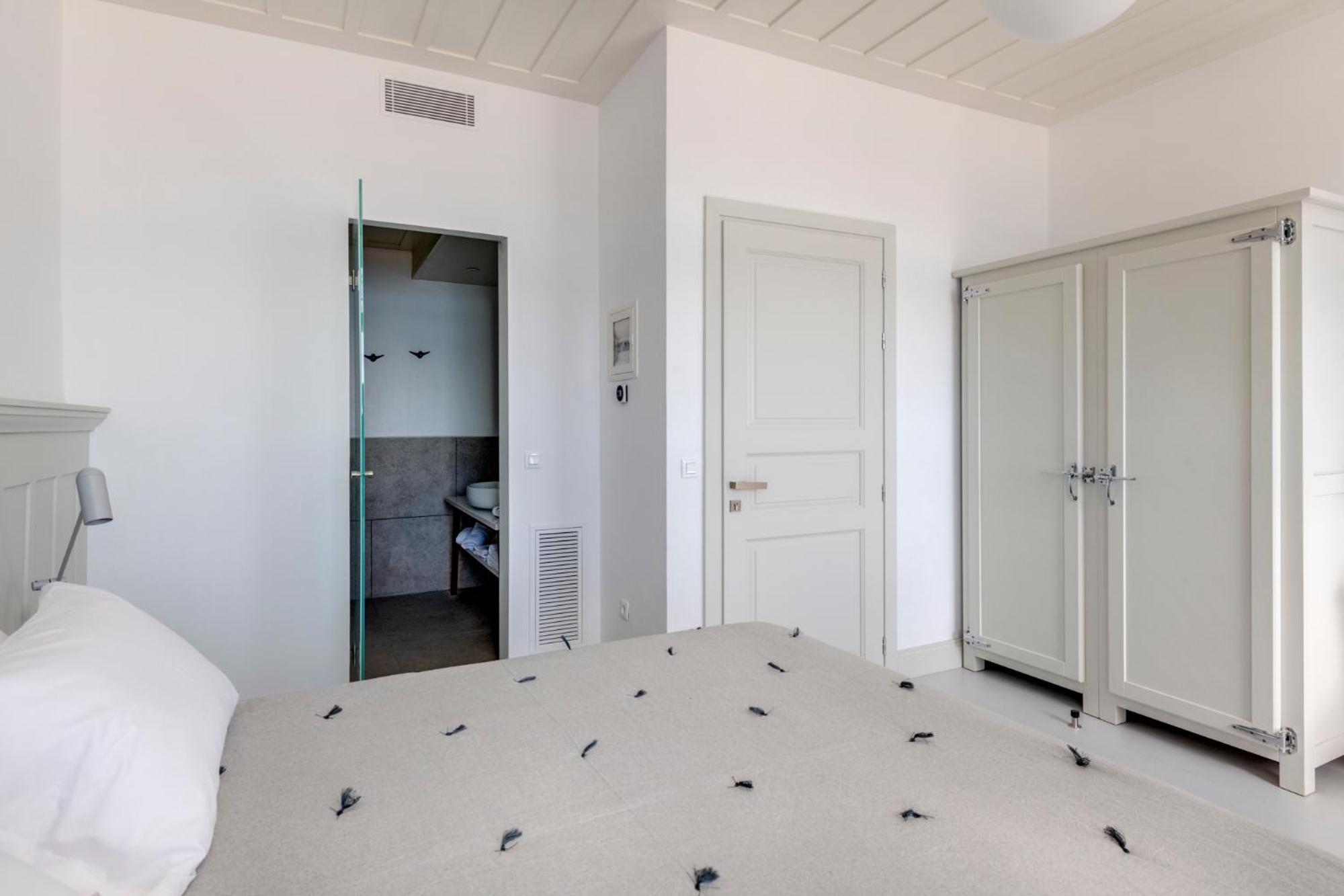 Skylight Hotel Ермополи Екстериор снимка