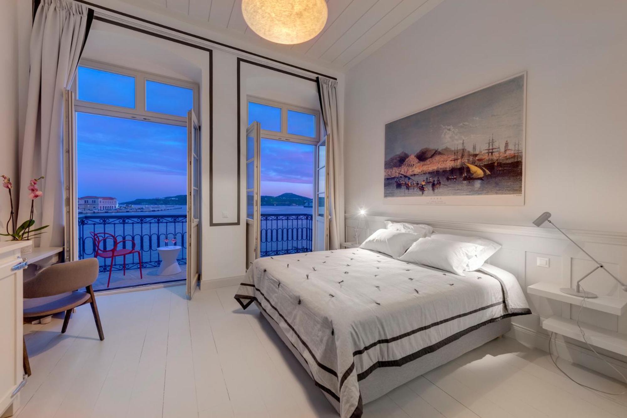 Skylight Hotel Ермополи Екстериор снимка