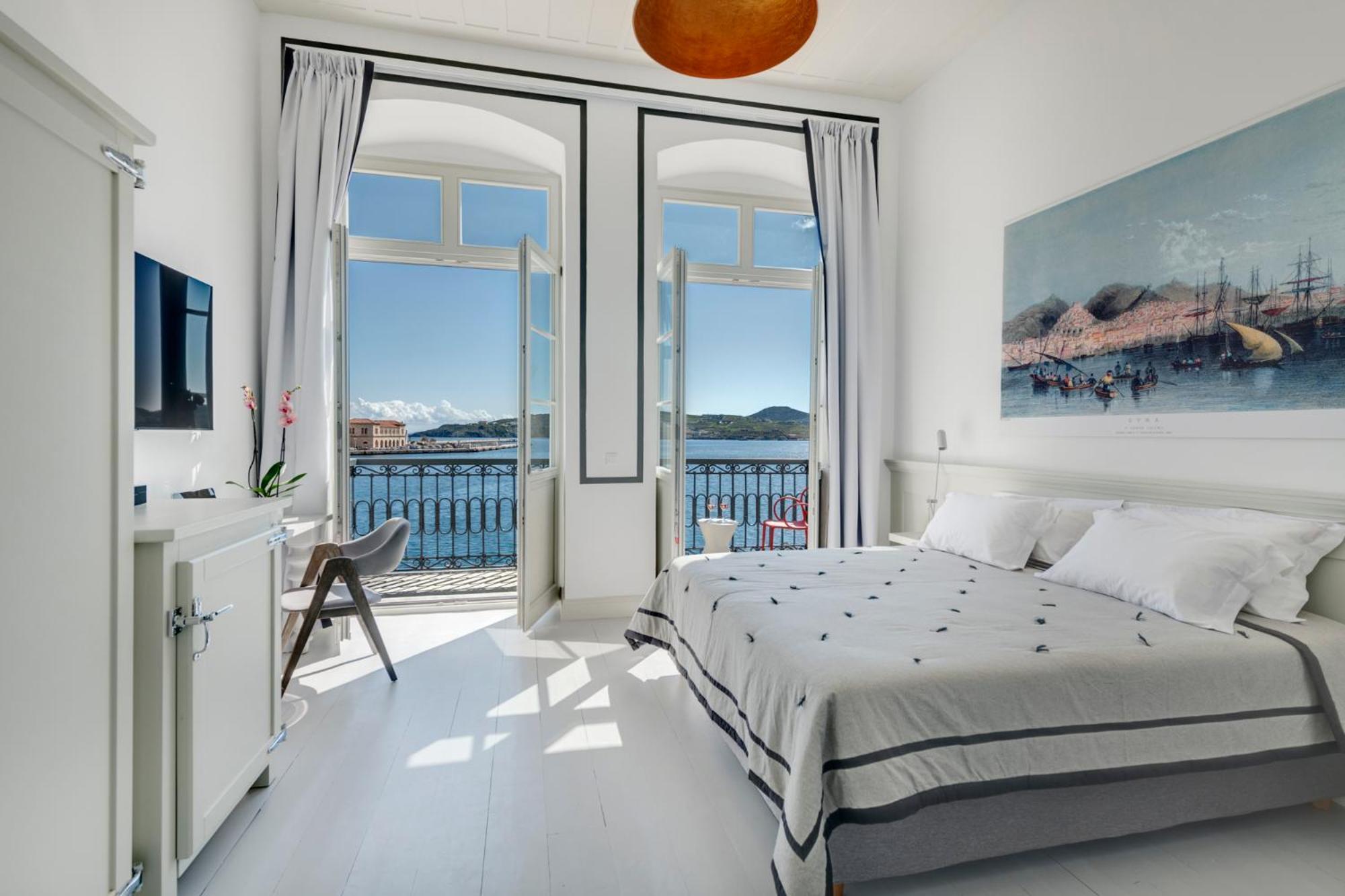 Skylight Hotel Ермополи Екстериор снимка
