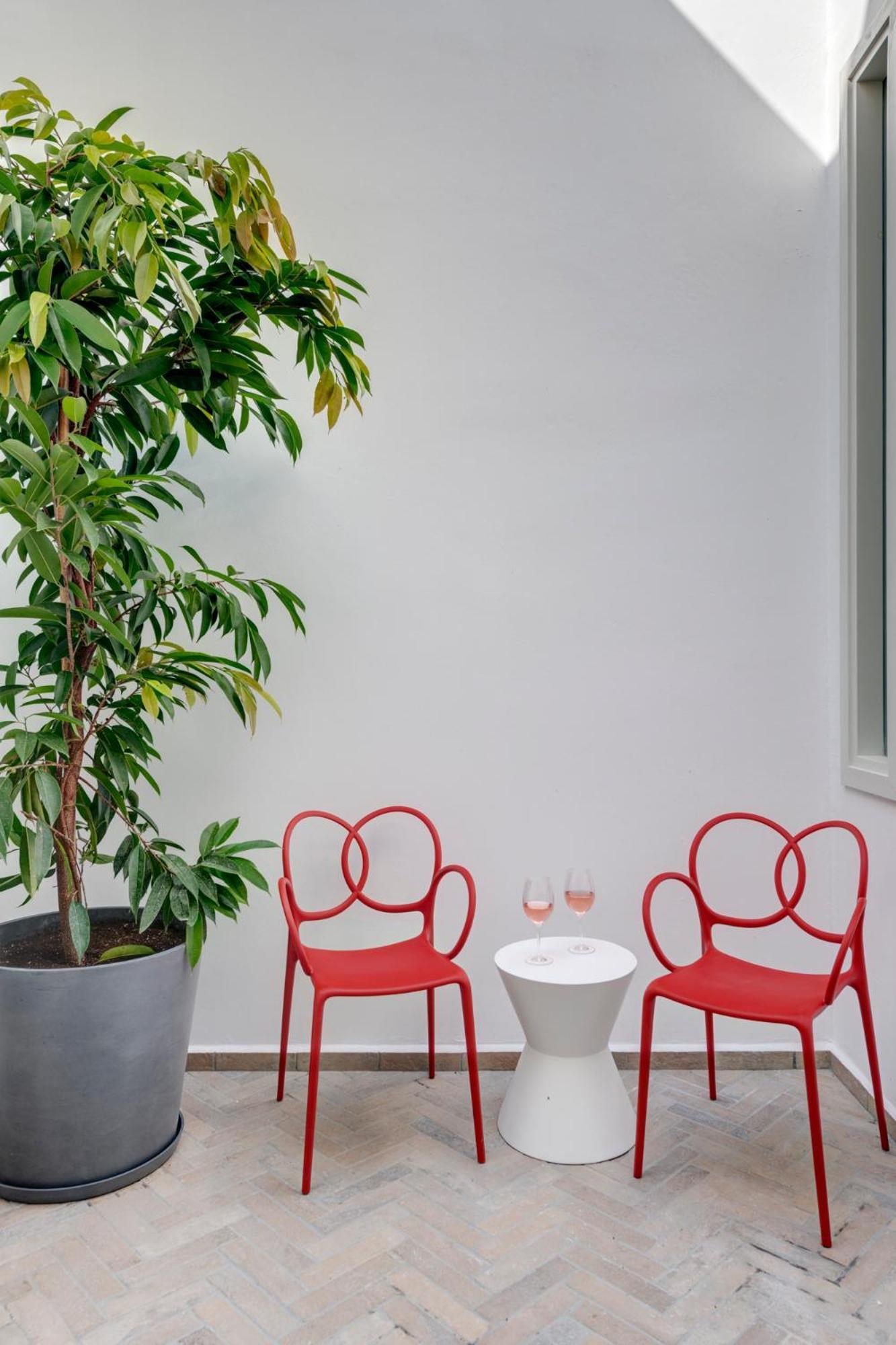 Skylight Hotel Ермополи Екстериор снимка